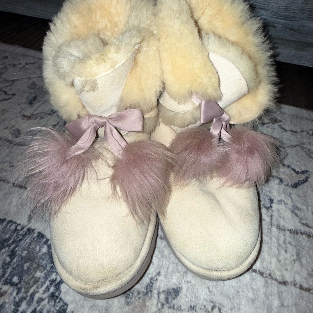 UGG Cream Fur Boots with Pink Logo